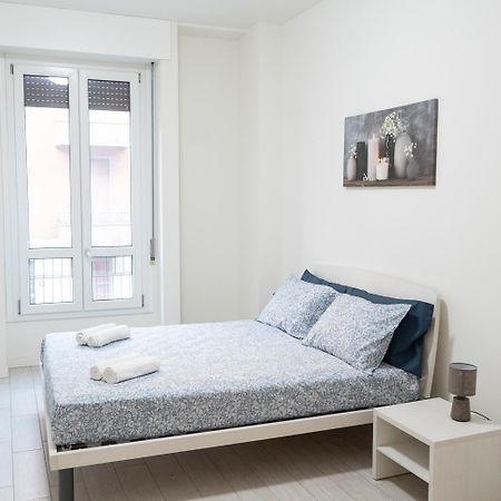 Ce6 - Corso Sempione • Large Apartment Milan Bagian luar foto