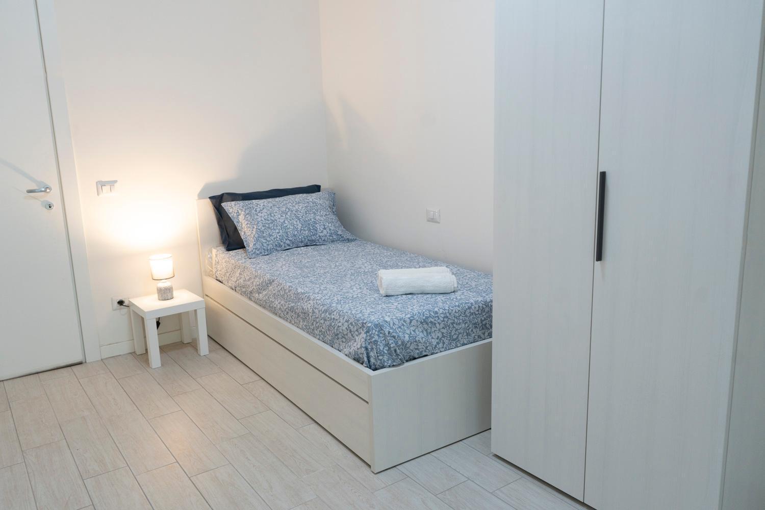 Ce6 - Corso Sempione • Large Apartment Milan Bagian luar foto